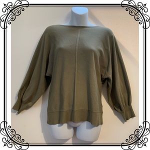 Boatneck Balloon Sleeve Sweater NWT. Sz S